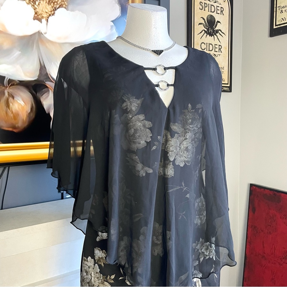 Black Floral Cape Dress - Picture 4 of 4